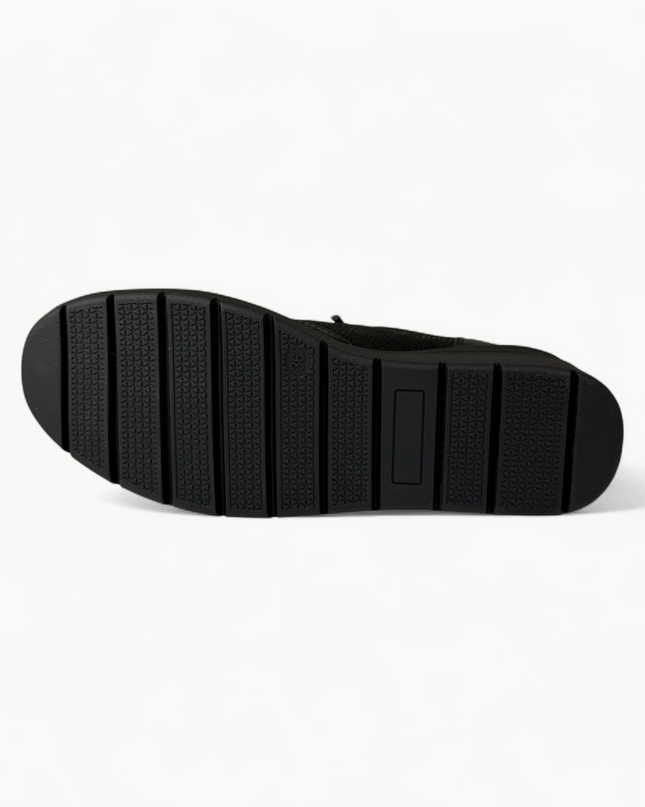 Zapatilla Noir ®