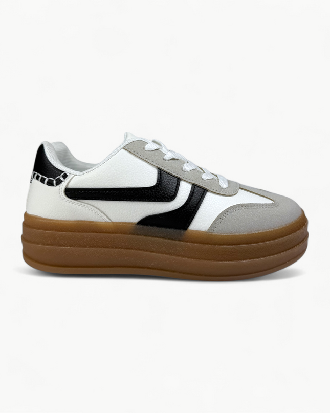 Zapatilla Nova ®