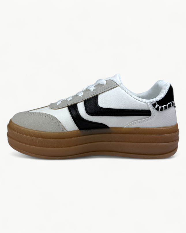 Zapatilla Nova ®