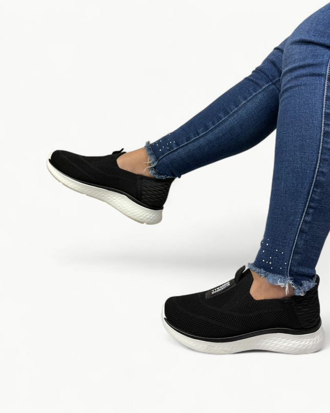 Zapatilla Reva ®